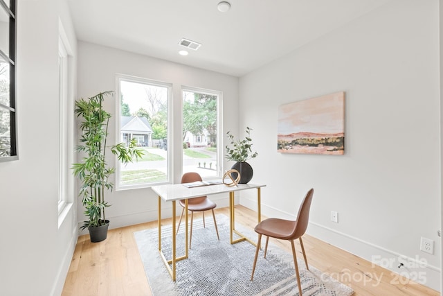 2733 Cowles Rd, Charlotte, NC 28208 - office featuring wood finished floors and recessed lighting