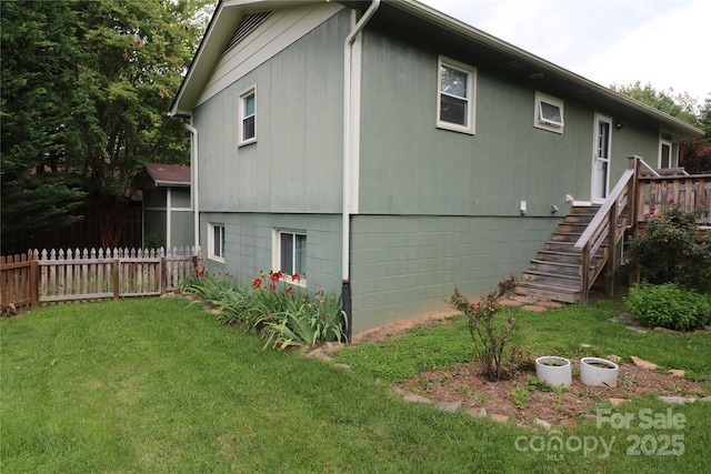 9 Oakland St, Weaverville, NC 28787 - view of side of property