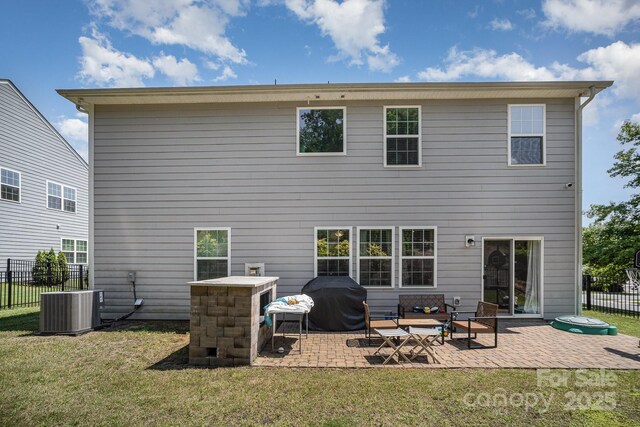 15636 Oleander Dr, Charlotte, NC 28278 - rear view of house with a patio