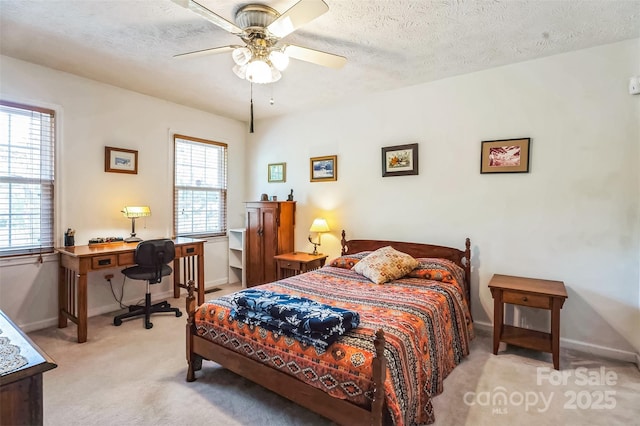 815 La Quinta Ln, Hope Mills, NC 28348 - bedroom featuring carpet, an office area, and a textured ceiling