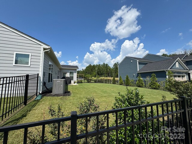 11031 Larkslea Ln, Charlotte, NC 28278 - photo 35