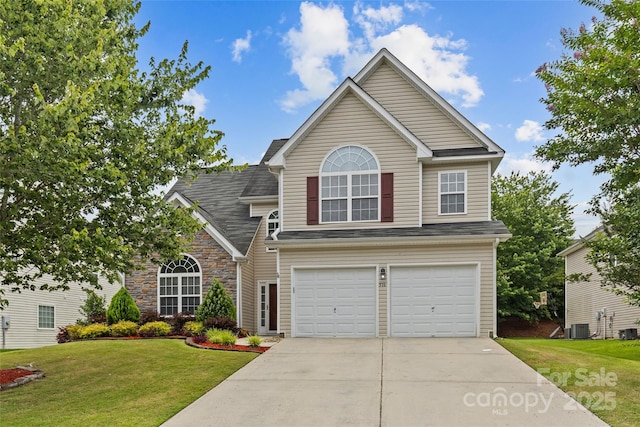 516 Cool Creek Dr, Rock Hill, SC 29732 - traditional-style house with driveway, an attached garage, and a front yard