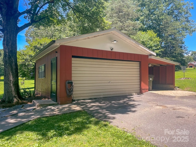 107 Byrd St, Morganton, NC 28655 - garage with asphalt driveway