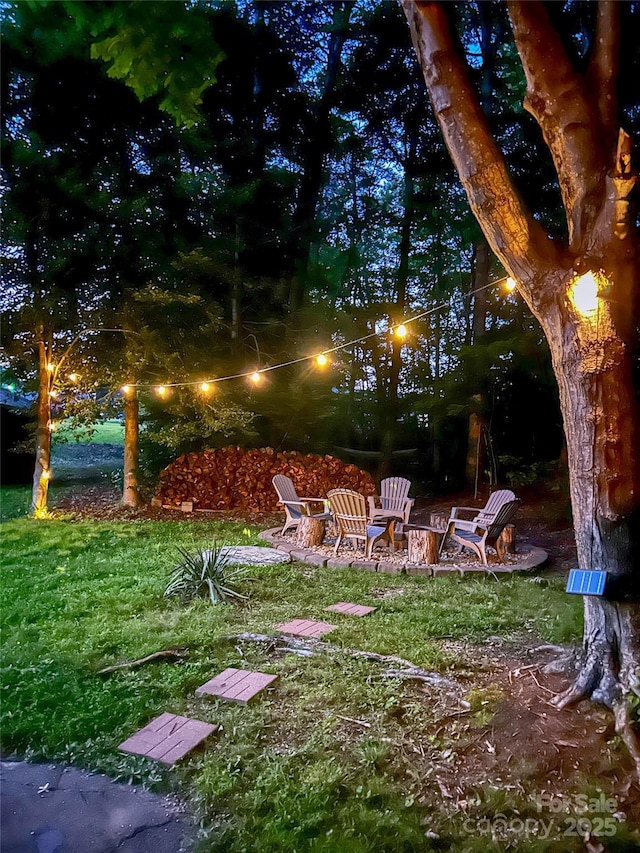 107 Byrd St, Morganton, NC 28655 - view of yard