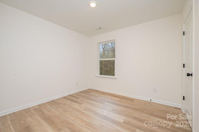 318 Sixth St, Belmont, NC 28012 - unfurnished room with light wood-type flooring and recessed lighting