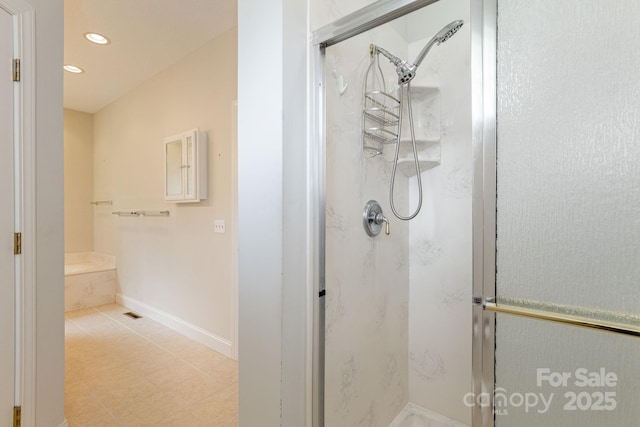 35 Stonecrest Ct, Flat Rock, NC 28731 - full bath featuring a marble finish shower and recessed lighting