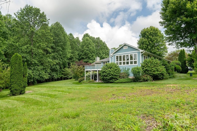 35 Stonecrest Ct, Flat Rock, NC 28731 - view of grassy yard featuring a wooden deck