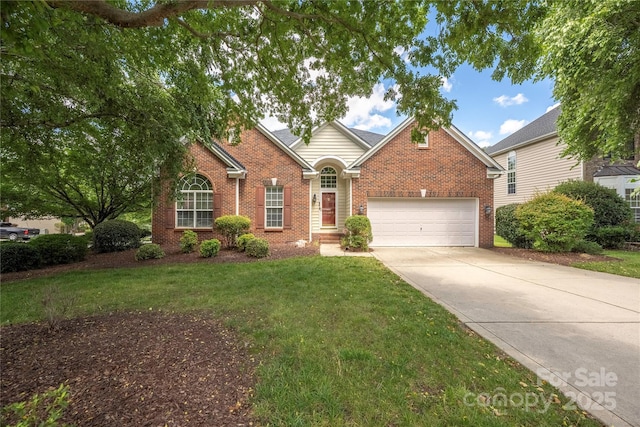 14103 Hiawatha Ct, Huntersville, NC 28078 - traditional-style home featuring brick siding, concrete driveway, a garage, and a front yard