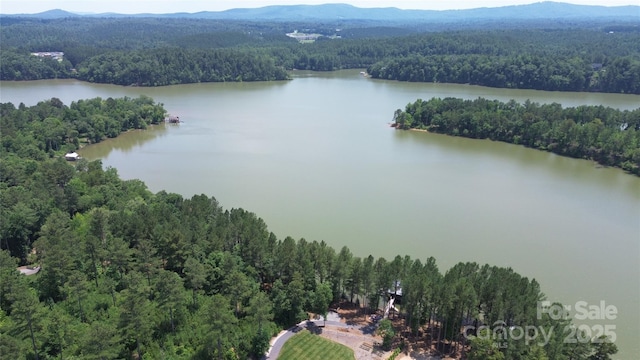 1784 Coveside Dr, Granite Falls, NC 28630