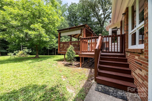 324 Swamp Fox Dr, Fort Mill, SC 29715 - view of grassy yard with a deck and view of scattered trees