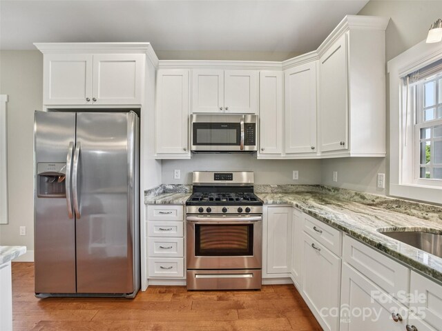64 Leyland Cir, Hendersonville, NC 28792 - photo 12
