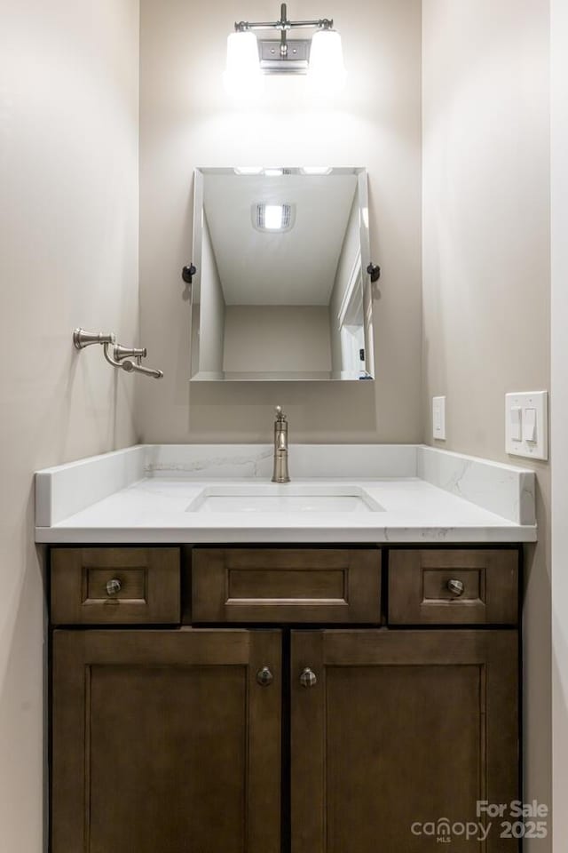 807 Hollybrook Dr, Flat Rock, NC 28731 - bathroom featuring vanity