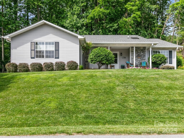 670 New Village Dr, Hendersonville, NC 28791 - ranch-style house featuring a front yard and roof with shingles
