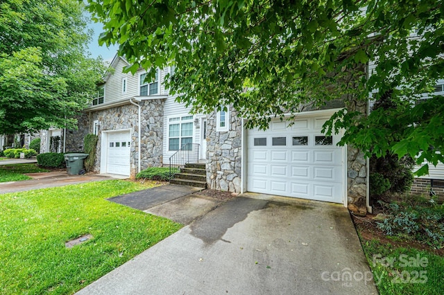1492 Mulberry Ridge Dr, Newton, NC 28658 - photo 1