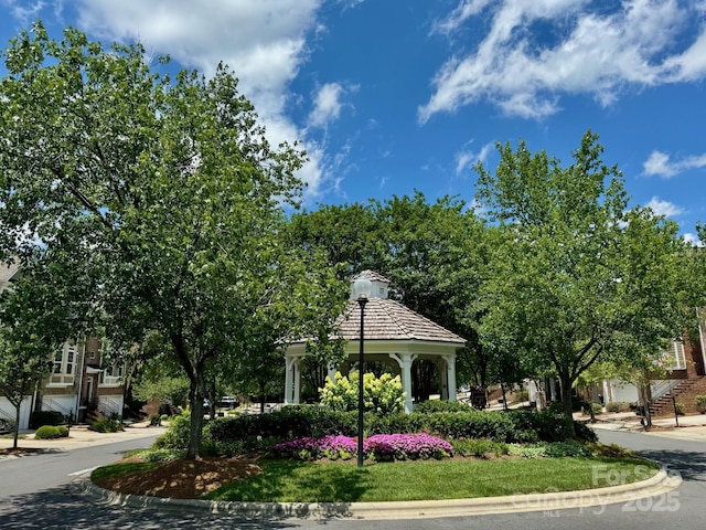 3036 Luke Crossing Dr, Charlotte, NC 28226 - surrounding community with a gazebo