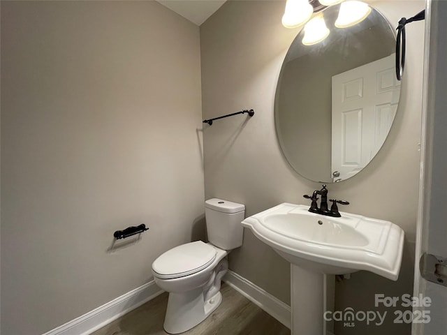 107 Ameena Chase Trl, Mooresville, NC 28117 - bathroom featuring wood finished floors and baseboards