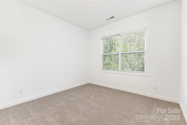 14333 Maclauren Ln, Huntersville, NC 28078 - carpeted empty room featuring baseboards
