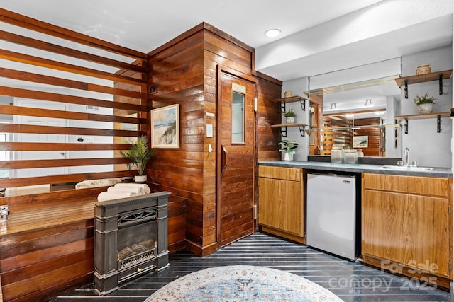5192 Corbin Ln, Hickory, NC 28601 - indoor wet bar with fridge and dark wood-style floors