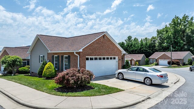 1206 Wexford Village Cir NE, Lenoir, NC 28645 - photo 7