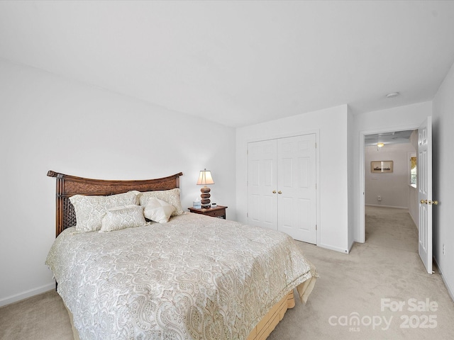 12415 Stratfield Place Cir, Pineville, NC 28134 - bedroom featuring light carpet and a closet