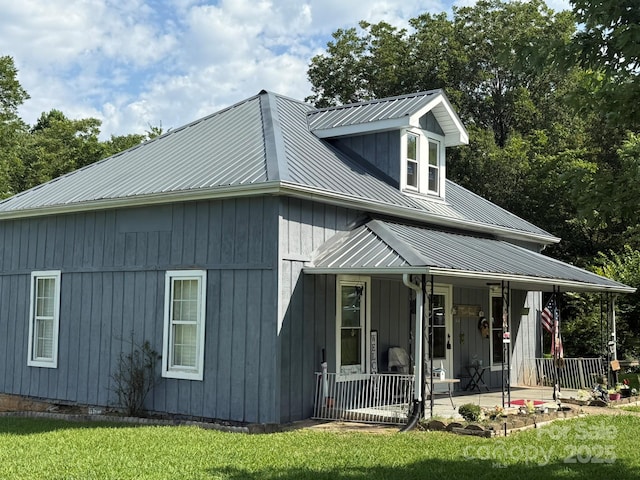304 Main Ave W, Hildebran, NC 28637 - photo 1