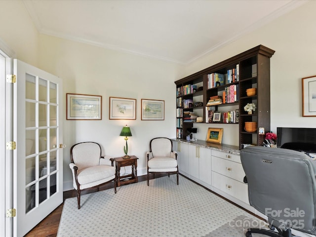 19205 Hidden Cove Ln, Cornelius, NC 28031 - home office featuring ornamental molding and built in desk