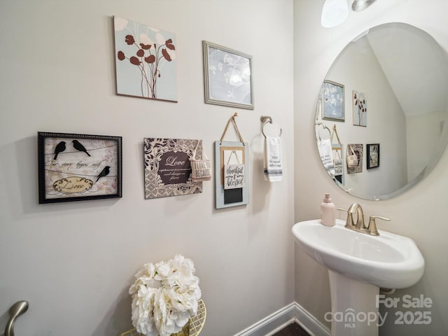 9428 Carneros Creek Rd, Charlotte, NC 28214 - view of bathroom