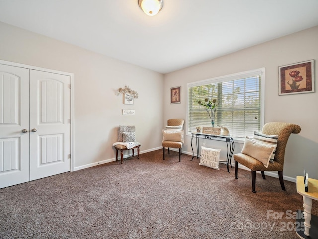 9428 Carneros Creek Rd, Charlotte, NC 28214 - sitting room with carpet and baseboards