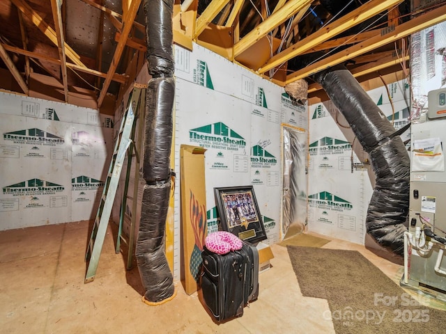 9428 Carneros Creek Rd, Charlotte, NC 28214 - view of below grade area