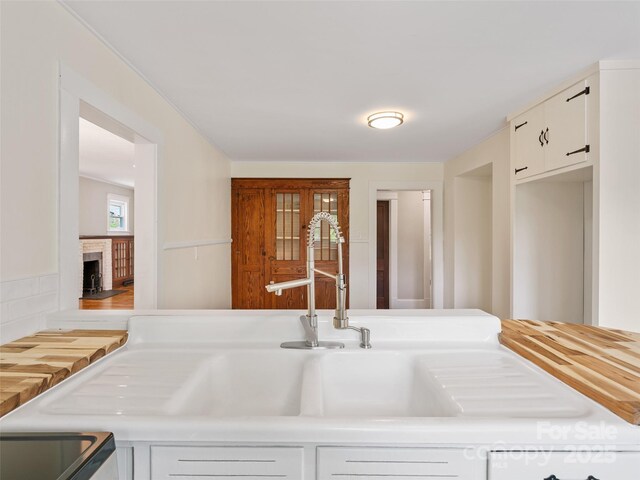 418 N Mitchell Ave, Bakersville, NC 28705 - photo 11