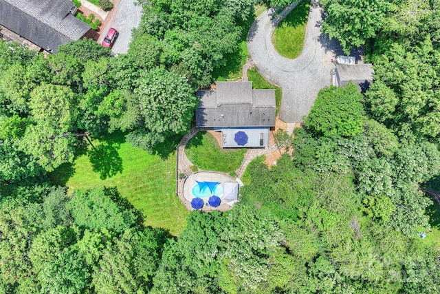 6411 Glenn Teague Rd, Charlotte, NC 28216 - aerial view of property and surrounding area with a pool area