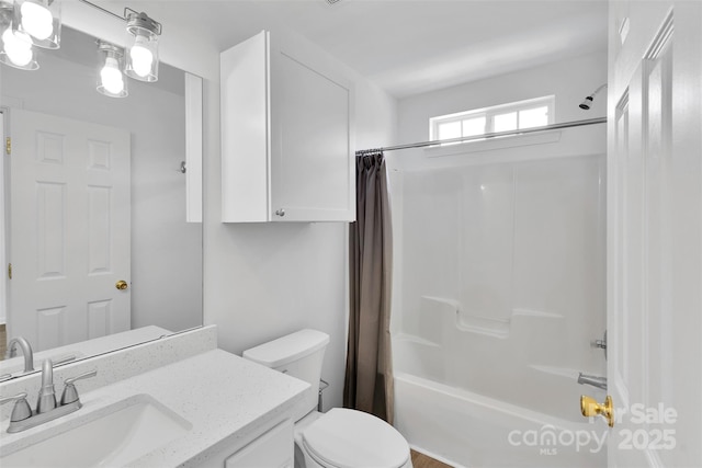 222 Ross Moore Ave, Charlotte, NC 28205 - full bath featuring vanity and shower / tub combo