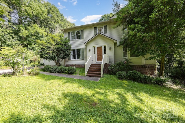 204 S Deerfield Cir, Salisbury, NC 28147 - view of front facade featuring a front lawn