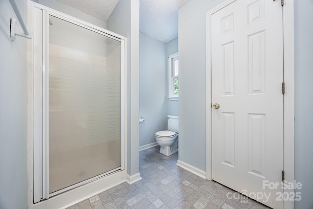 204 S Deerfield Cir, Salisbury, NC 28147 - bathroom with a shower stall and a textured ceiling