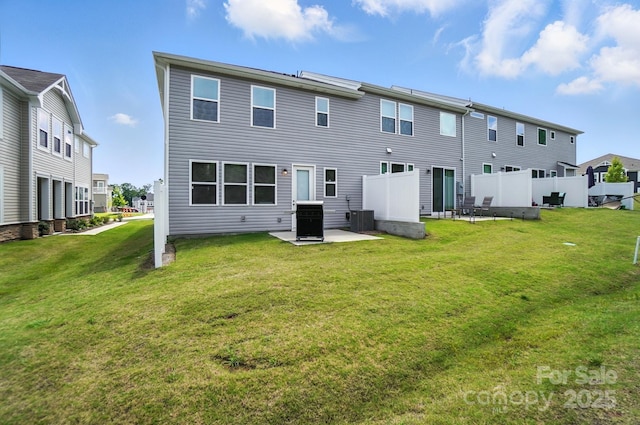 11246 Bartrams Way, Charlotte, NC 28278 - rear view of property with a patio area