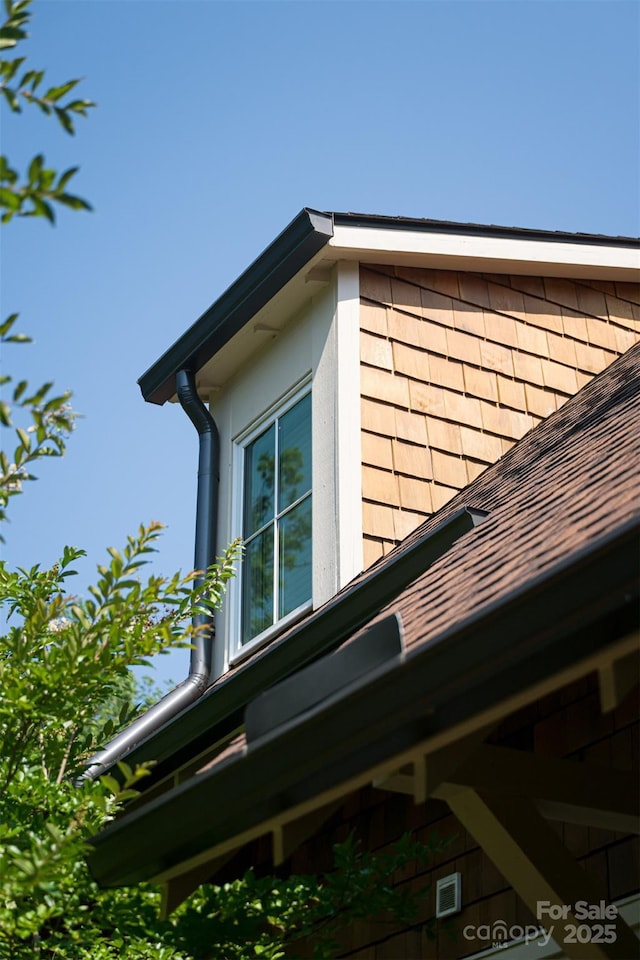 12 Fay Jones Ln, Black Mountain, NC 28711 - exterior view of a downspout
