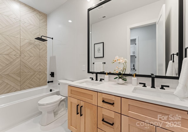 1622 Burtonwood Cir, Charlotte, NC 28212 - full bathroom with double vanity and shower / tub combination