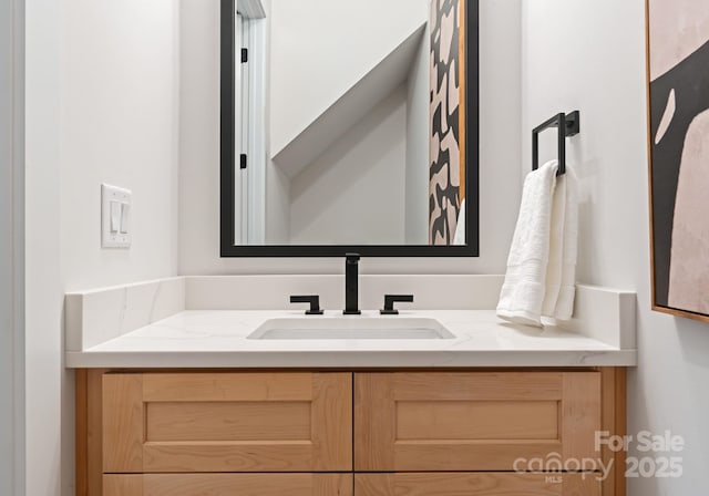 1622 Burtonwood Cir, Charlotte, NC 28212 - bathroom with vanity