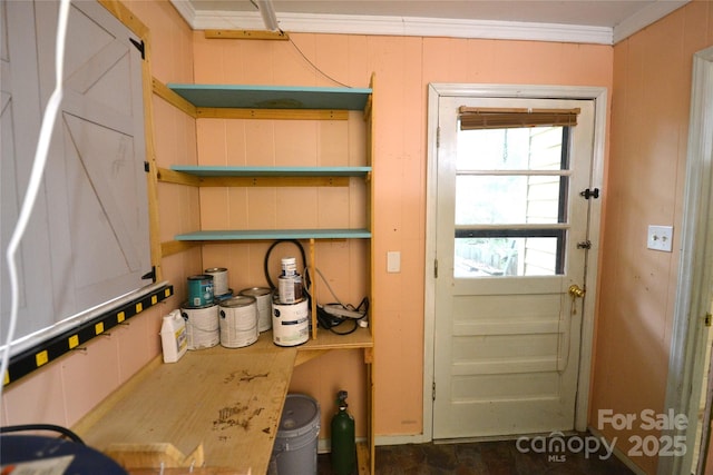 416 E Union St, Marshville, NC 28103 - laundry area with crown molding