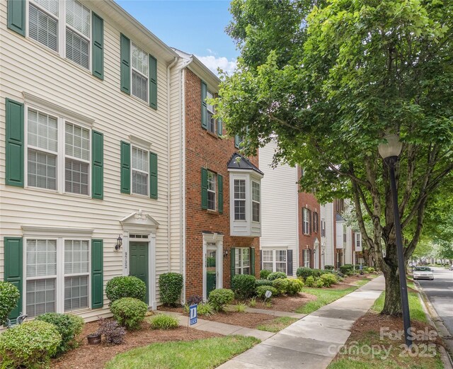 9728 Blossom Hill Dr, Huntersville, NC 28078 - photo 3