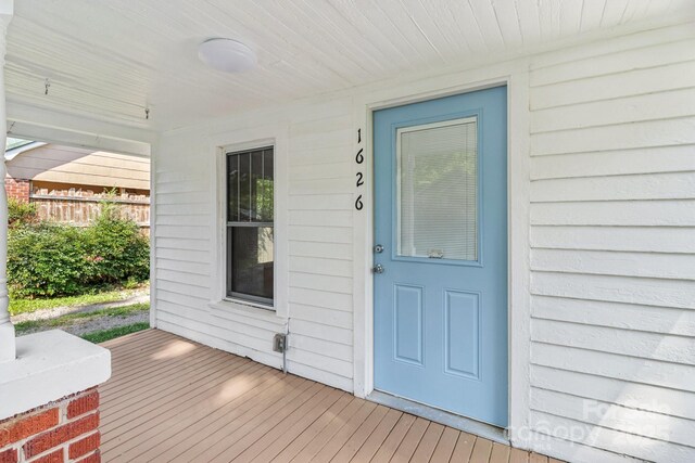 1626 W Park Ave, Albemarle, NC 28001 - property entrance