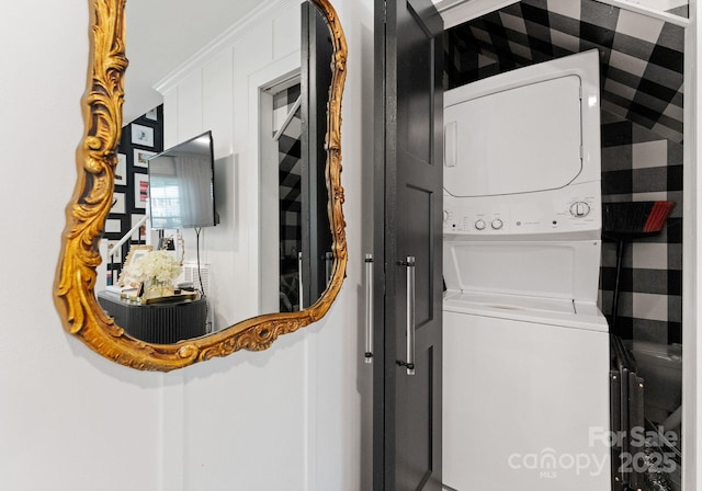 504 Wakefield Dr Unit A, Charlotte, NC 28209 - laundry area featuring stacked washer / drying machine