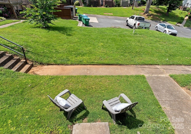 504 Wakefield Dr Unit A, Charlotte, NC 28209 - view of green lawn