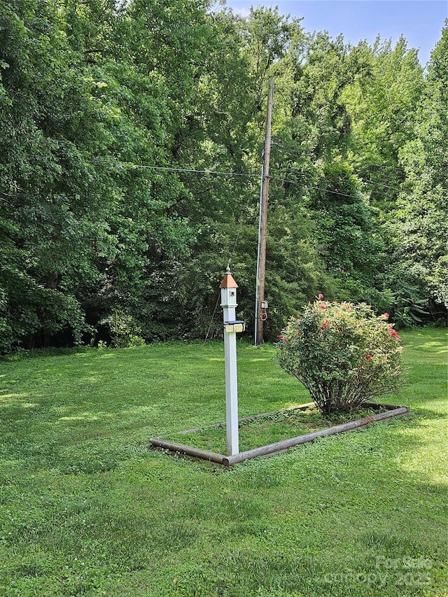 217 Rock Creek Dr, Lincolnton, NC 28092 - exterior view