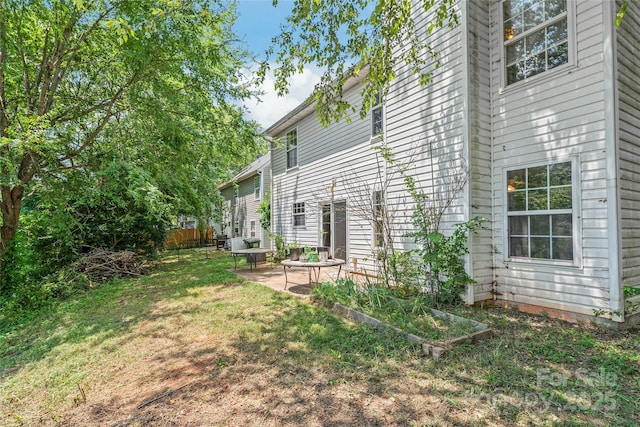 1276 Winding Path Rd, Clover, SC 29710 - view of yard with a patio
