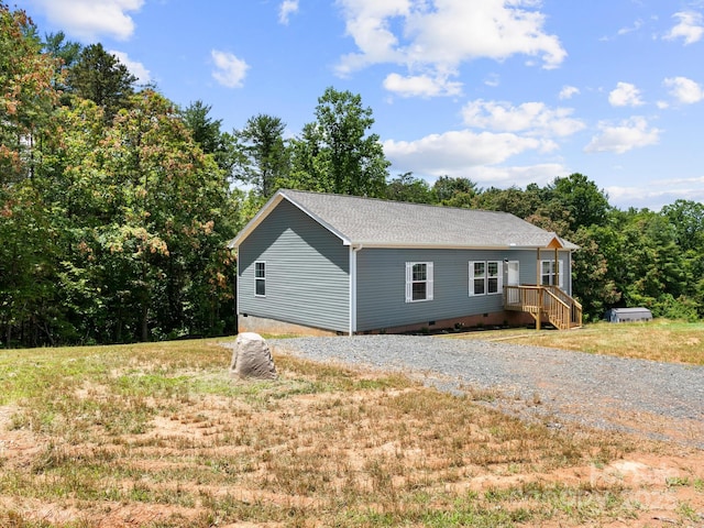 207 Walnut Branch Rd, Weaverville, NC 28787 - view of home's exterior with crawl space