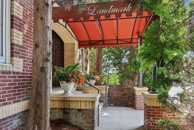 203 6th Ave W Unit 2A, Hendersonville, NC 28739 - view of patio / terrace