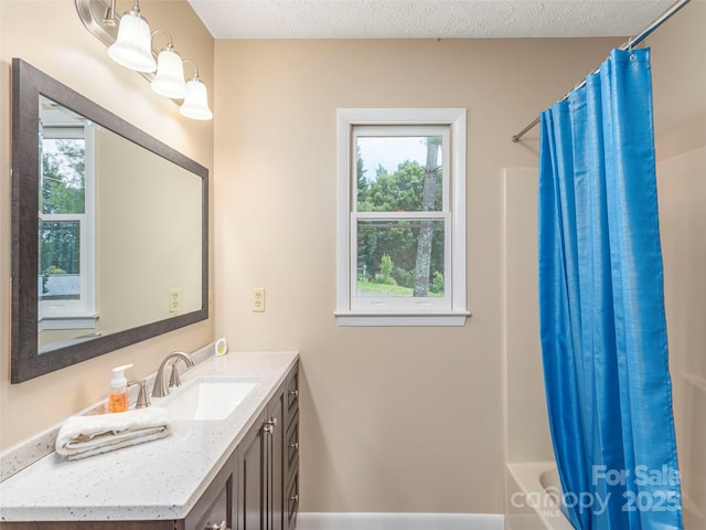 286 Keith Dr, Canton, NC 28716 - full bath featuring vanity, shower / bath combo with shower curtain, and a textured ceiling