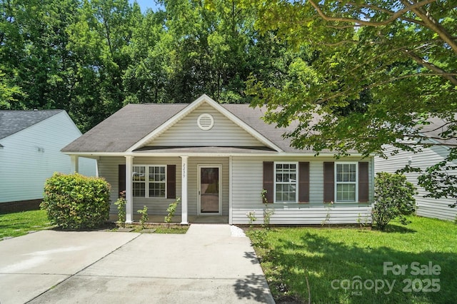 2239 Blue Hampton Ln, Charlotte, NC 28213 - photo 1