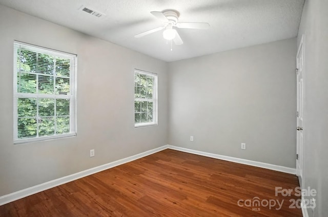 2239 Blue Hampton Ln, Charlotte, NC 28213 - photo 18